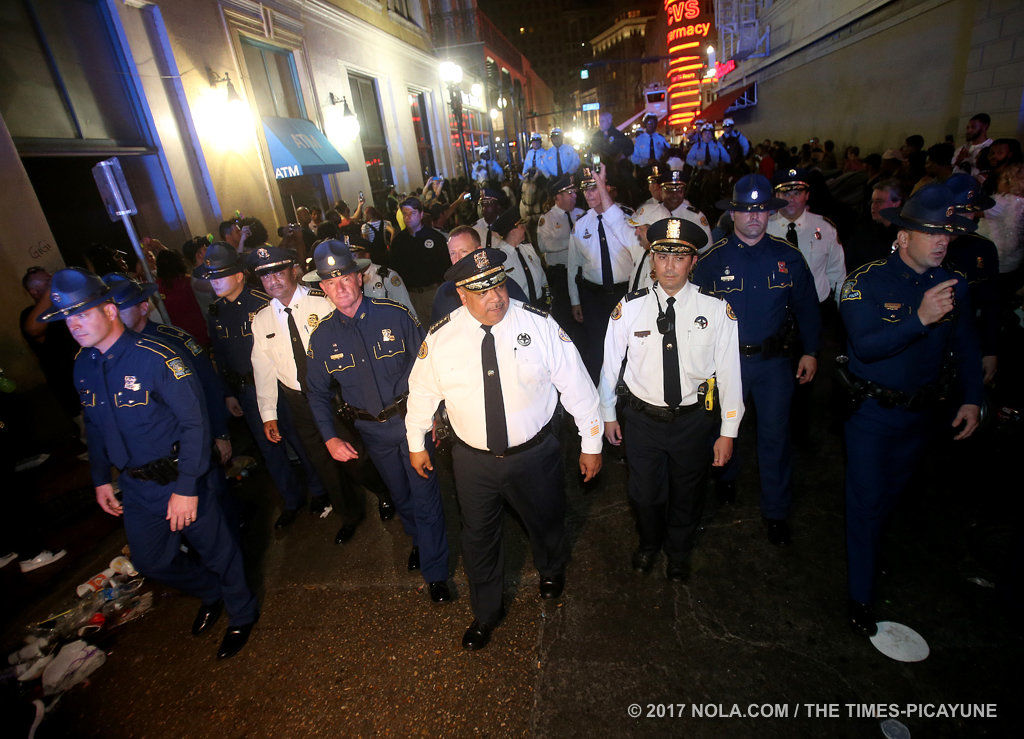 That's all, y'all: Sweep of Bourbon Street marks end of Mardi Gras